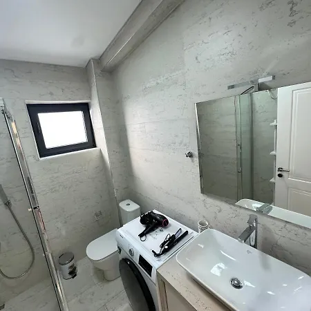 Skyline Panoramic Appartement Tirana