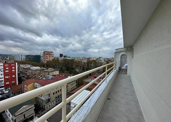 Skyline Panoramic * Tirana